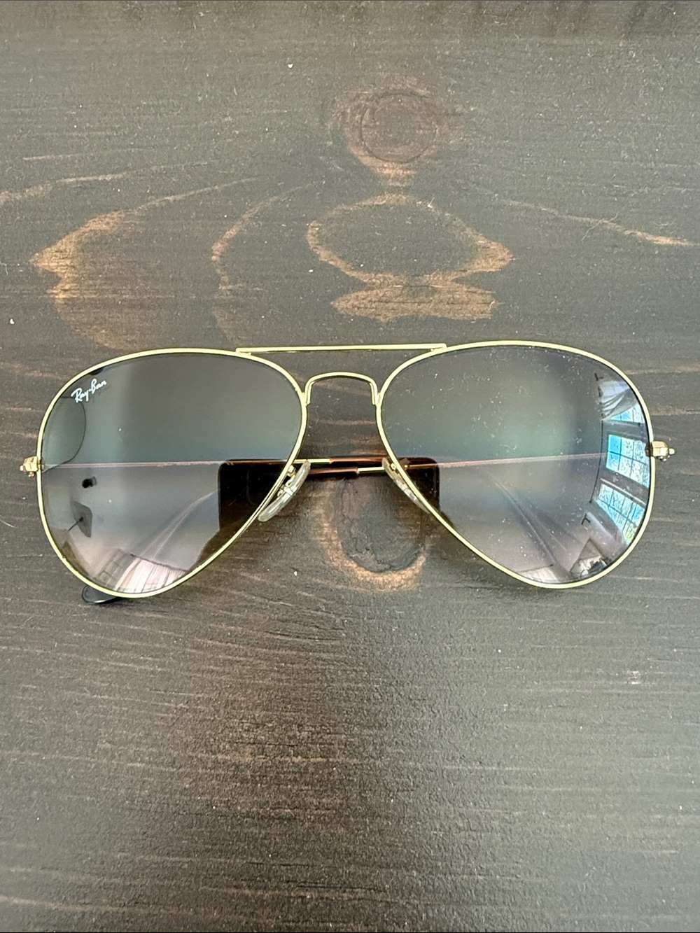 Ray-Ban Aviator Sunglasses in Gold with Gray Gradient Lenses - AUTHENTIC
